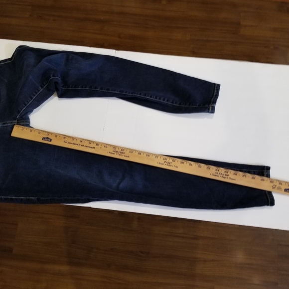 Cabi Jeans Women's 6 Blue Denim Skinny Fit Dark Wash 5 Pocket Stretch Style #492 - Picture 4 of 8